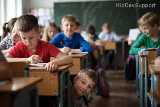 Warum verursacht ADHS Gedächtnislücken bei täglichen Aufgaben? 🧠 Die volle Erklärung