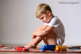 Régression dÂge dans lAutisme : Plongée Profonde dans les Symptômes pour une Compréhension Totale