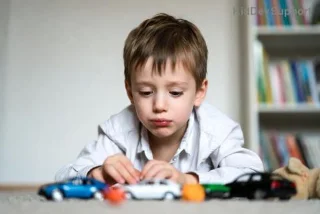 Ist der Wortschatz Ihres Kindes normal? 10 Wörter vs. 50 Wörter – Die ultimative Bewertung!