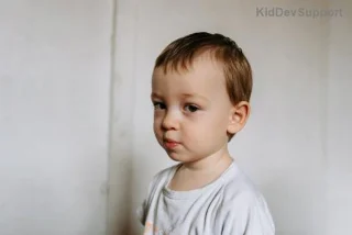 Come Tracciare i Progressi nel Linguaggio Espressivo del Tuo Bambino: Guida Completa e Pratica 👶